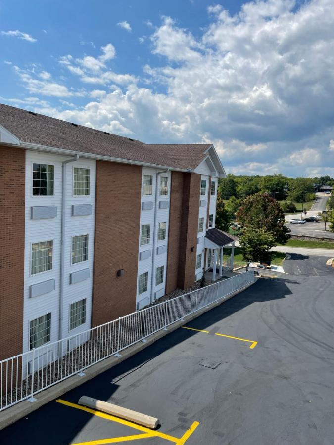 Schmidt'S Creek Hotel Osage Beach Exterior foto